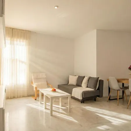 Spacious 2-bedroom - Walk To Isla Magica - Ac - Premium Bed *